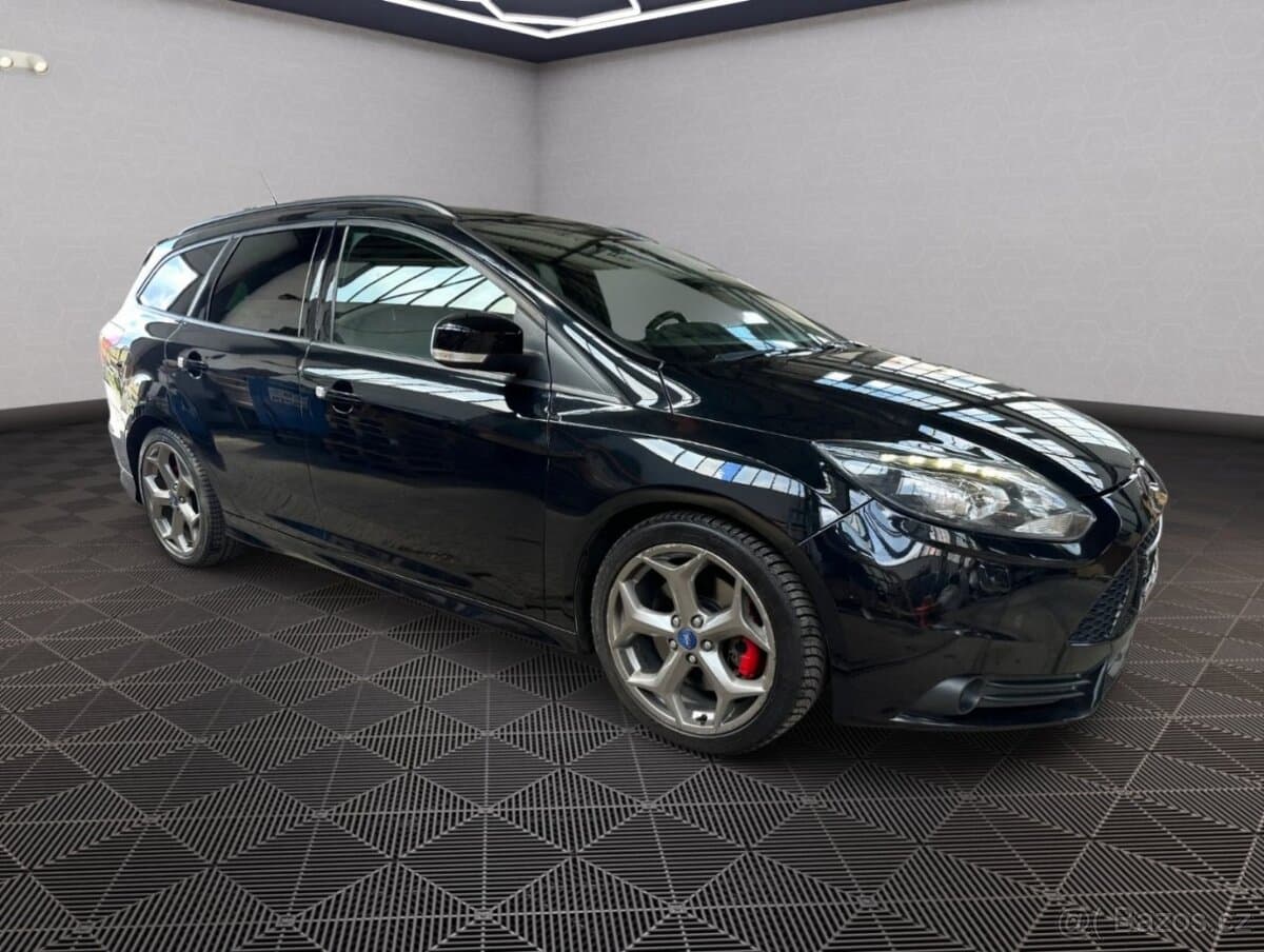 2013 Ford FOCUS