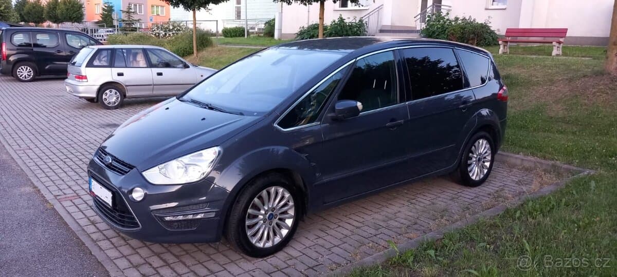 2012 Ford OSTATNÍ