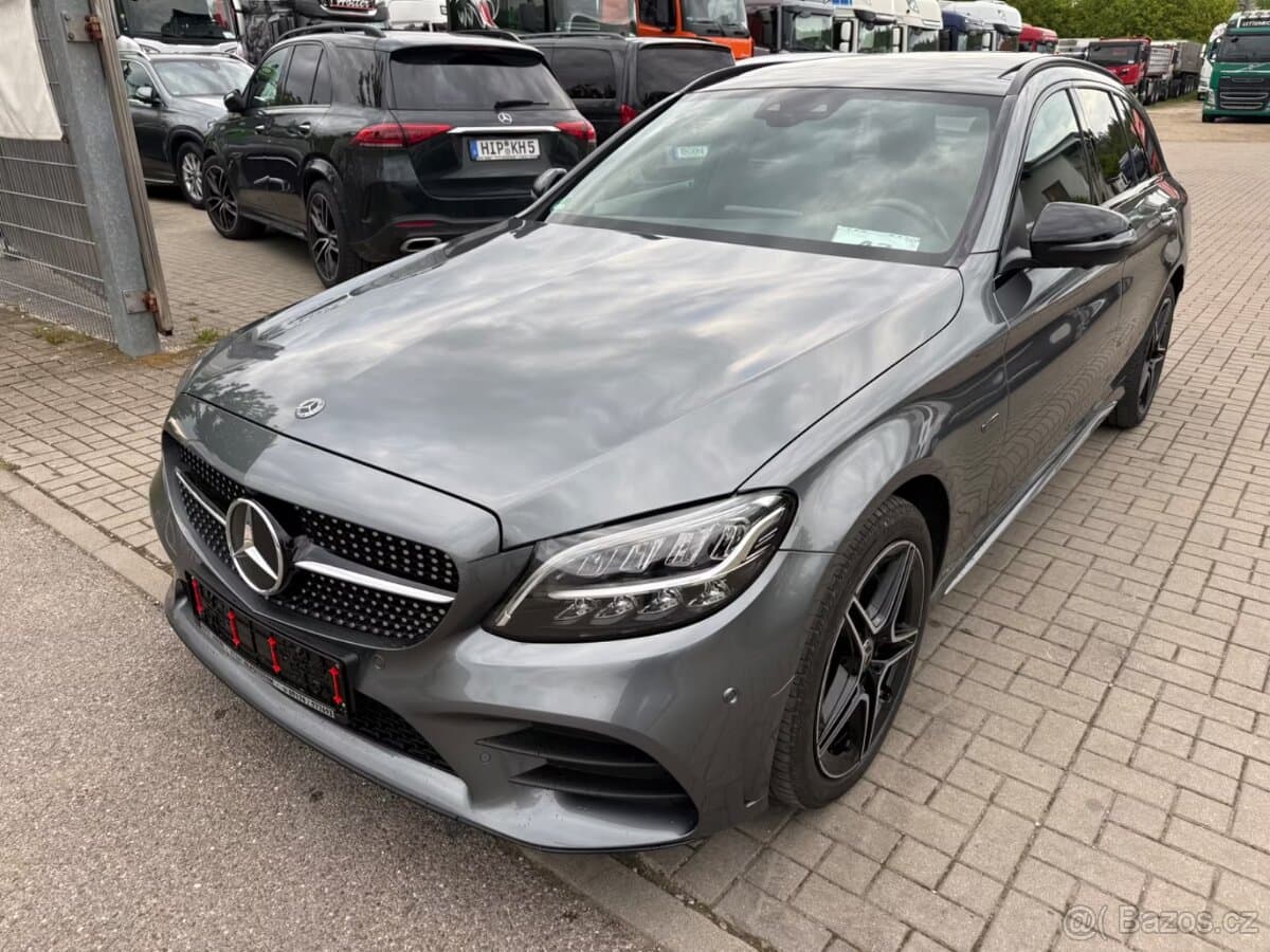 2021 Mercedes-Benz OSTATNÍ