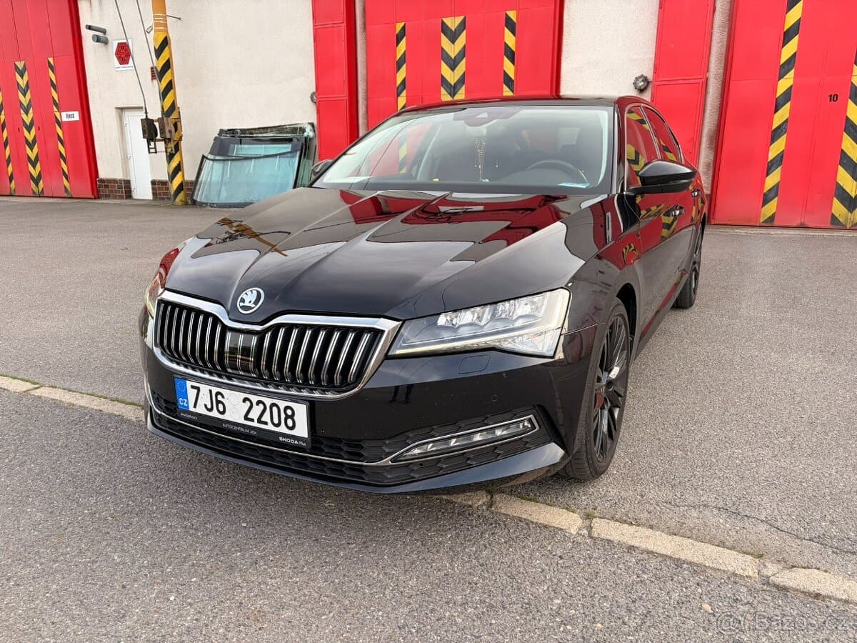 2023 Škoda SUPERB