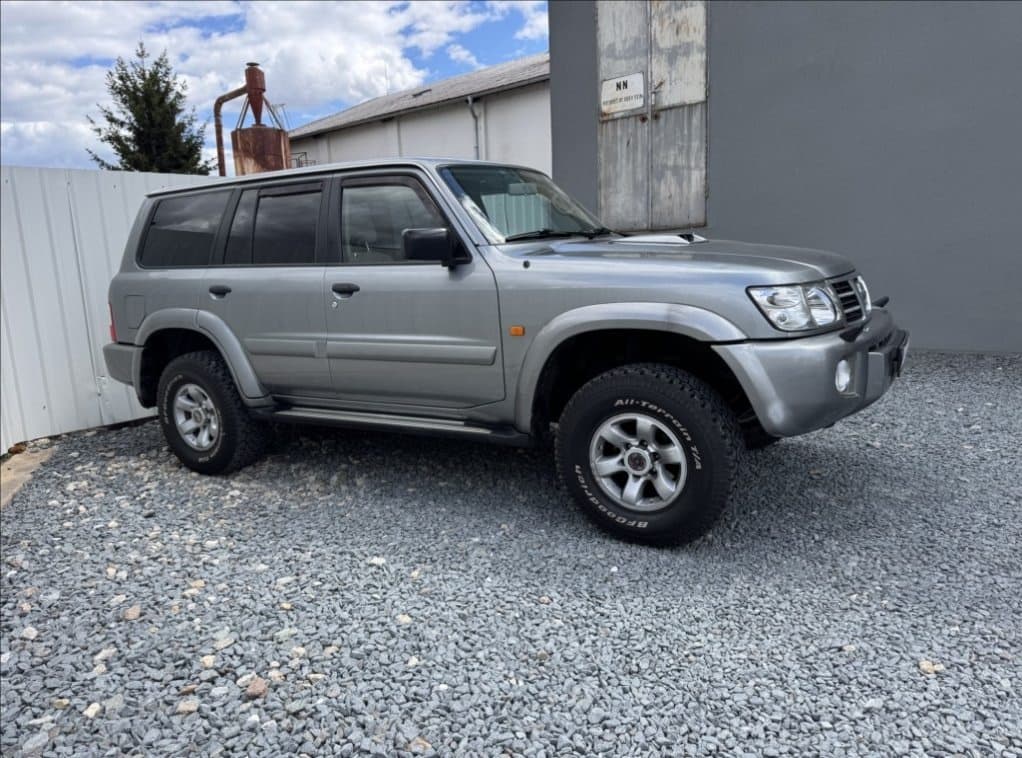 2004 Nissan PATROL