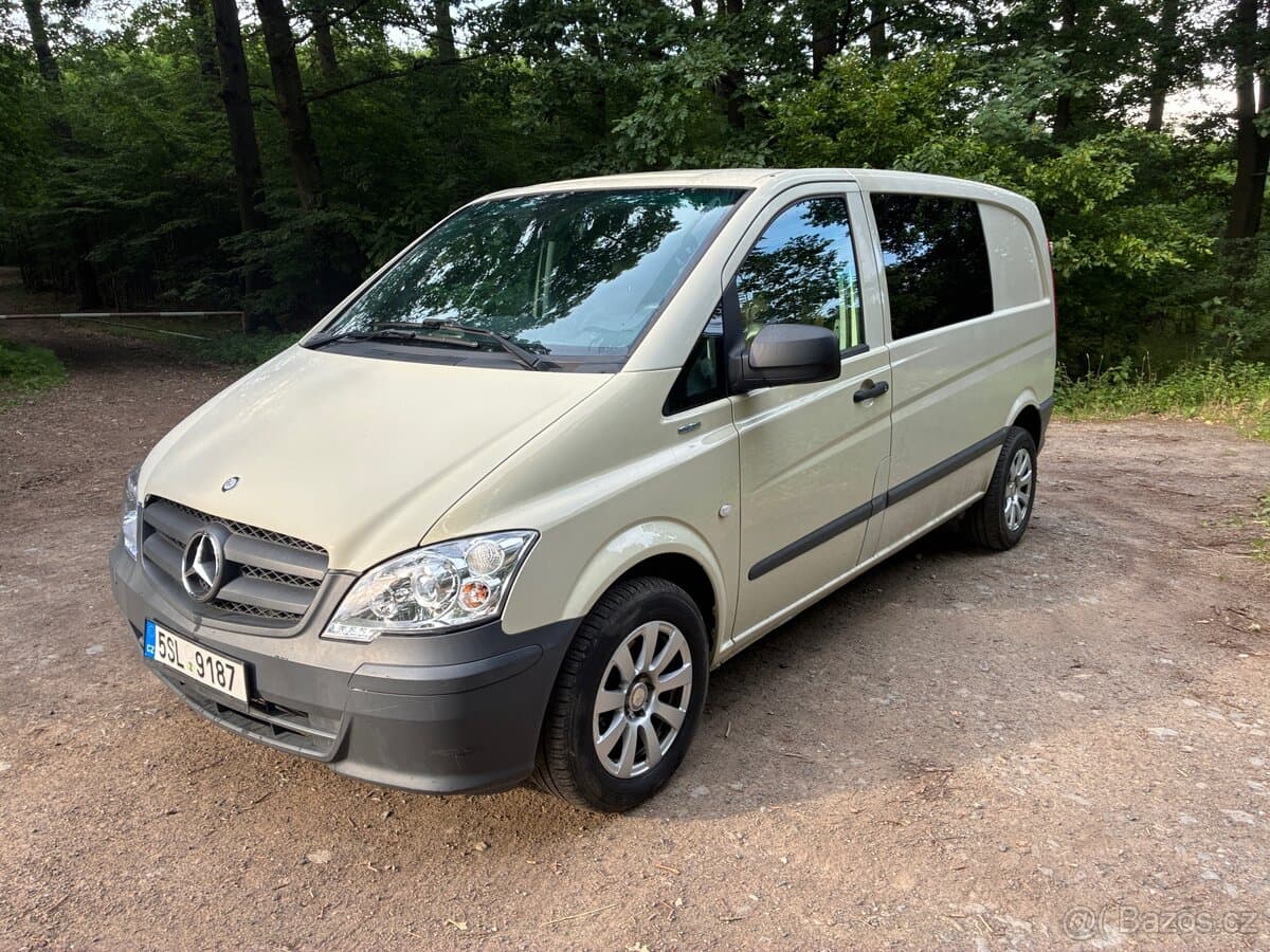 2011 Mercedes-Benz VITO