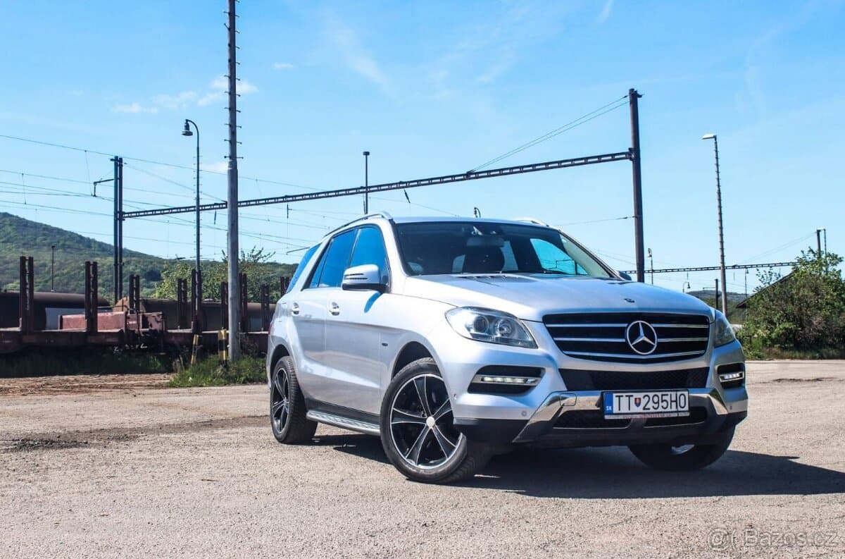 2011 Mercedes-Benz M-CLASS