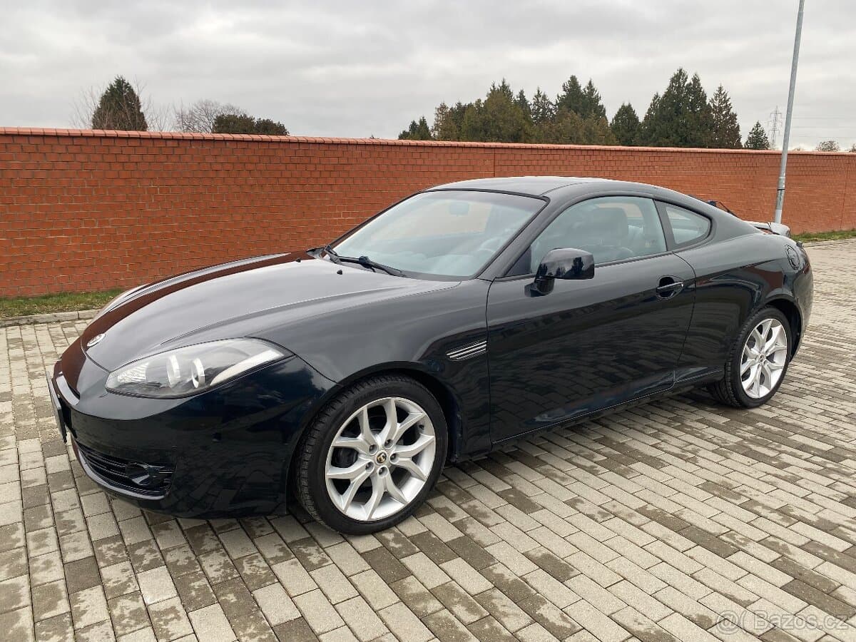 Hyundai COUPE