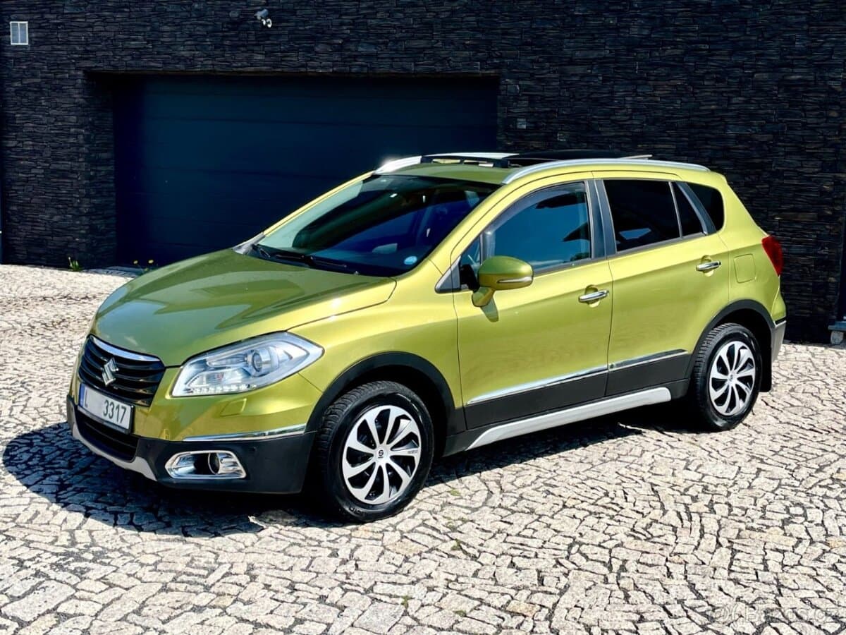 2013 Suzuki S-CROSS