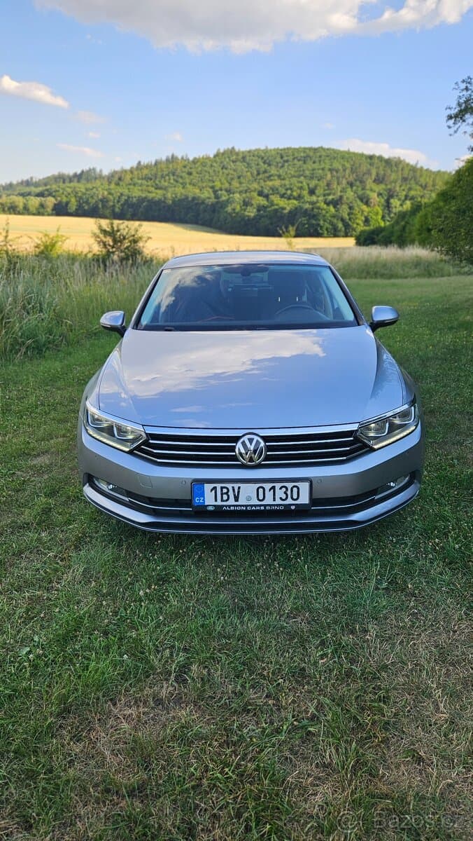 2018 Volkswagen PASSAT
