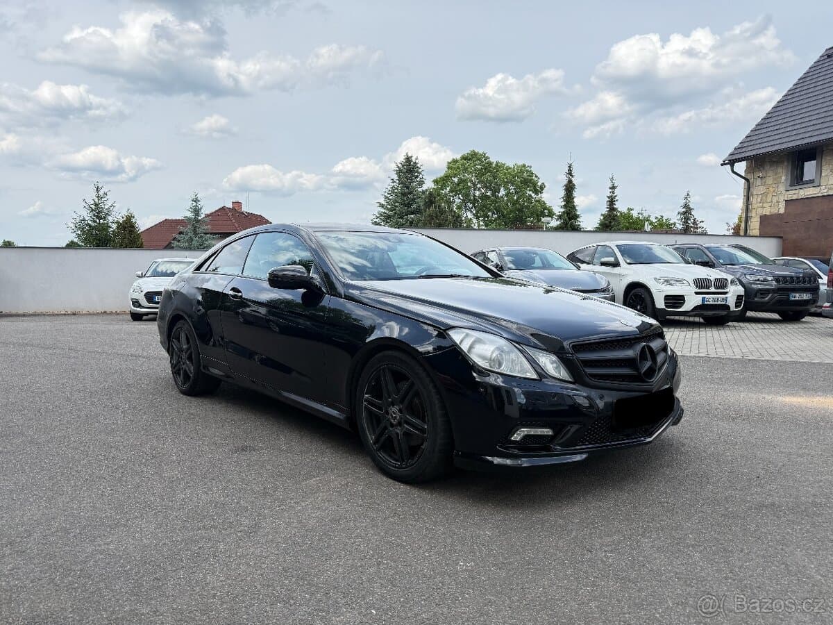 2009 Mercedes-Benz OSTATNÍ