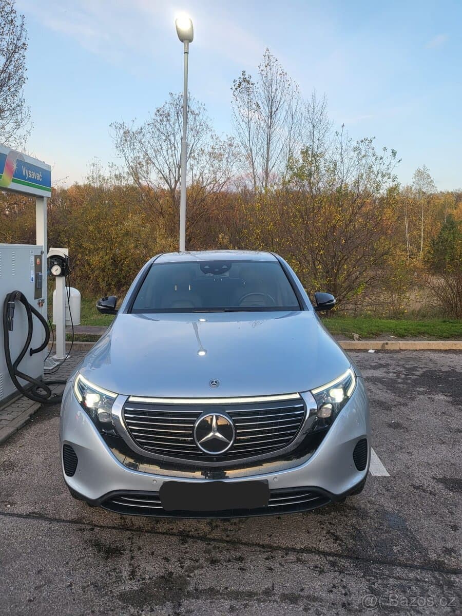 2020 Mercedes-Benz EQC