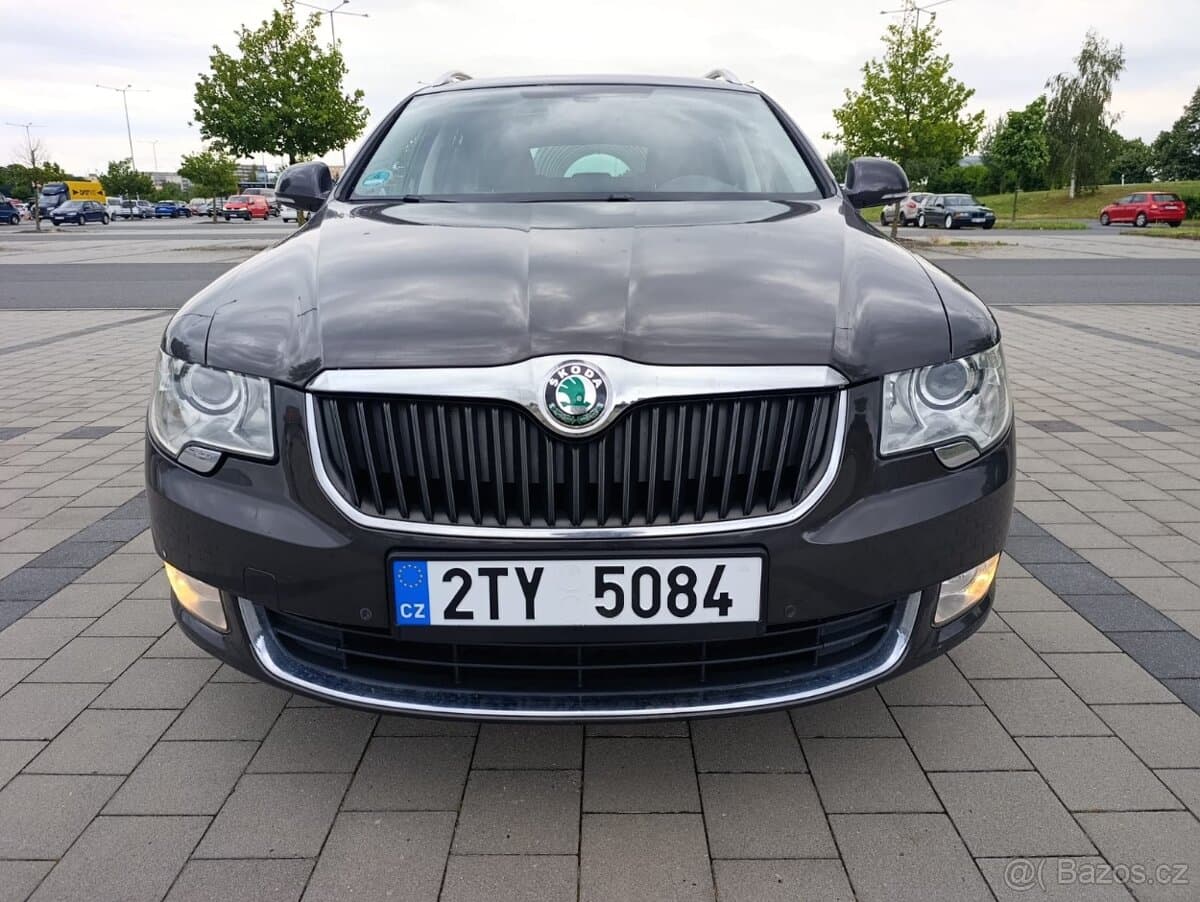 2011 Škoda SUPERB