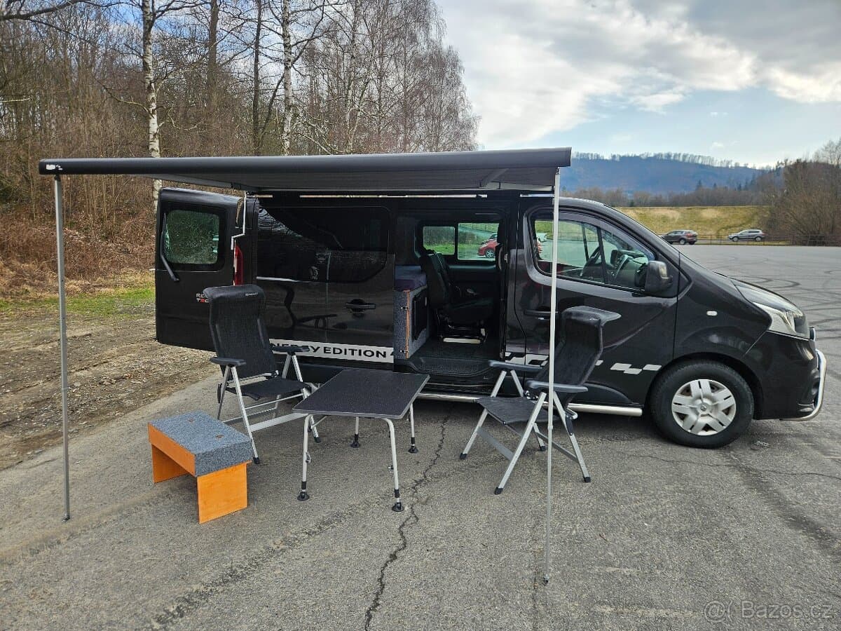 2015 Renault TRAFIC