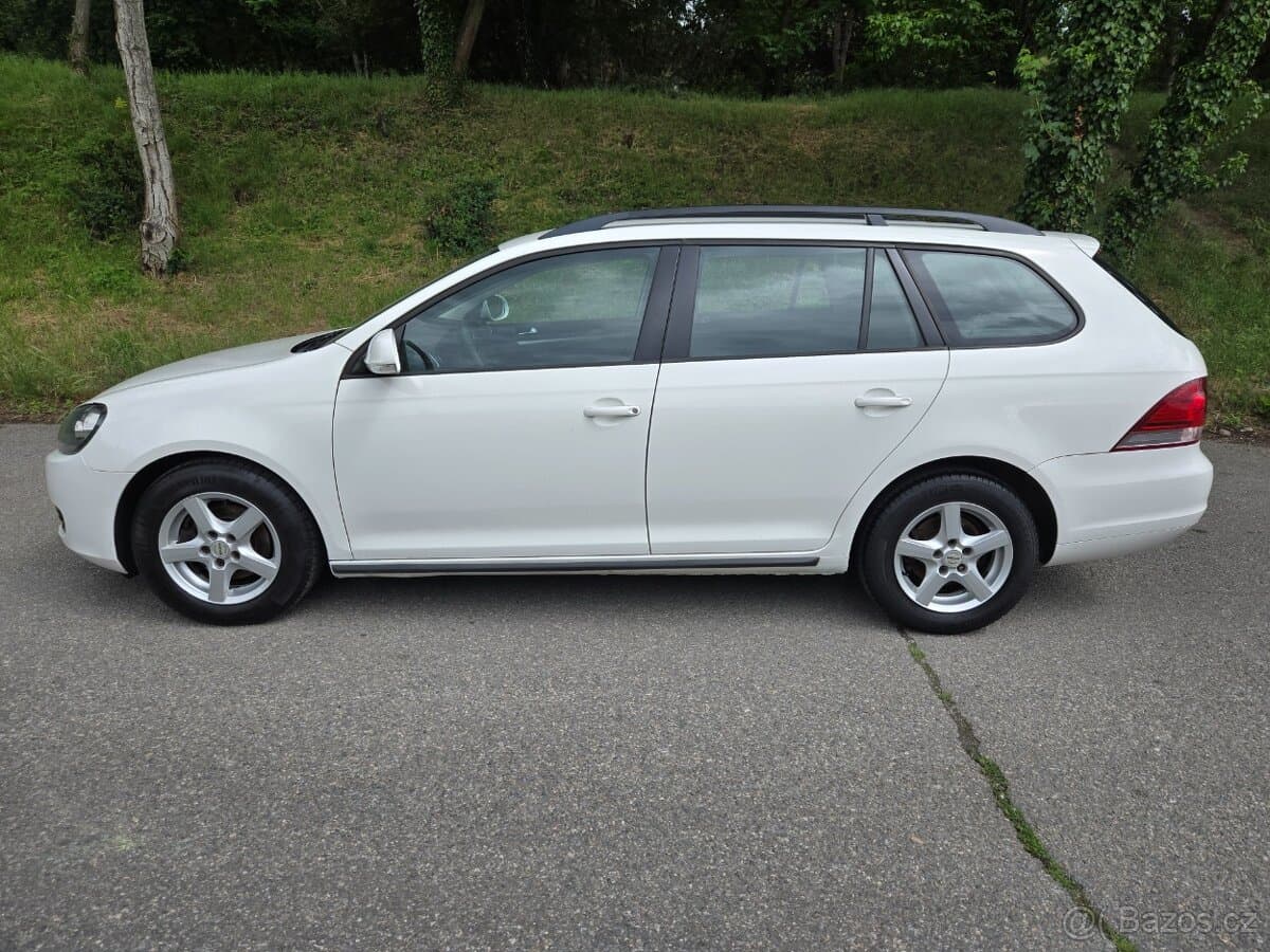 2013 Volkswagen GOLF