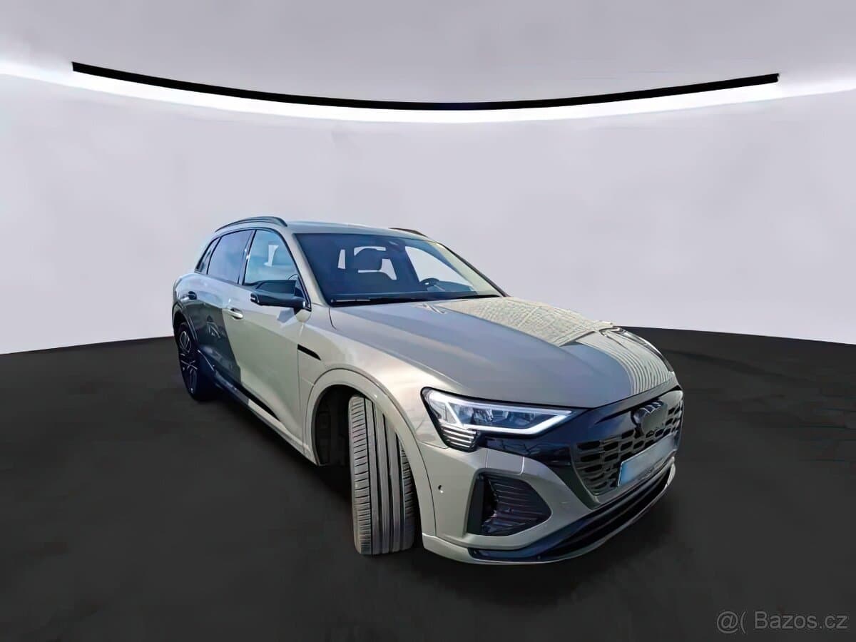 2023 Audi Q8 E-TRON
