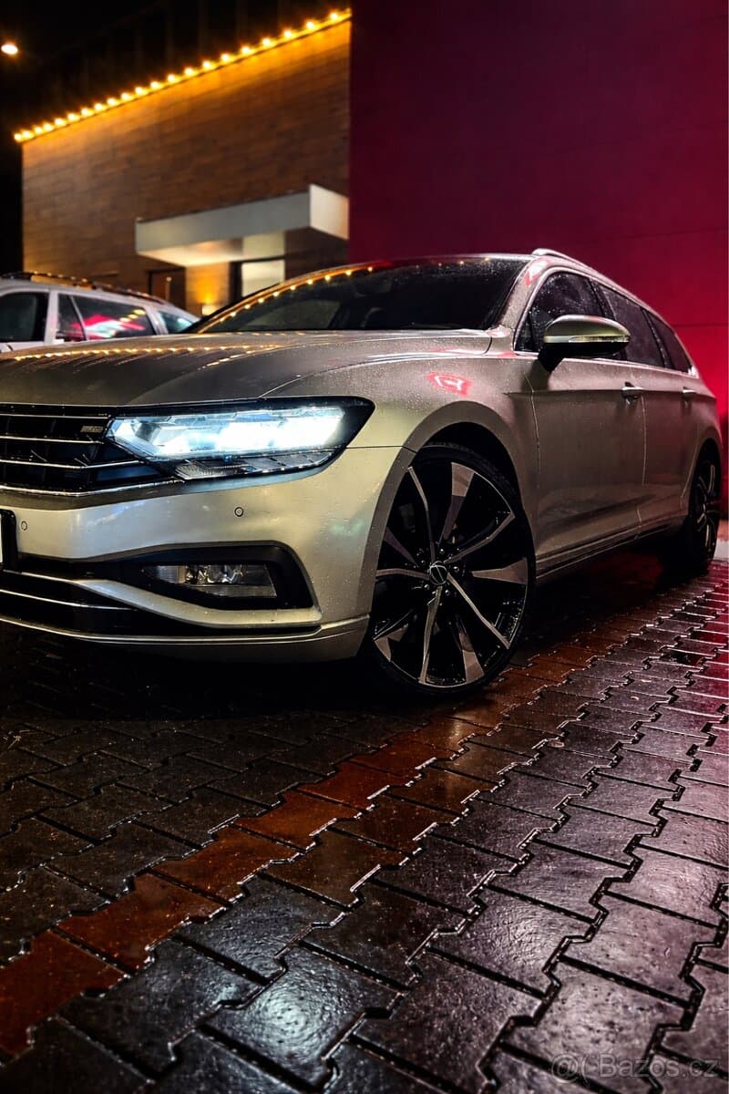 2020 Volkswagen PASSAT