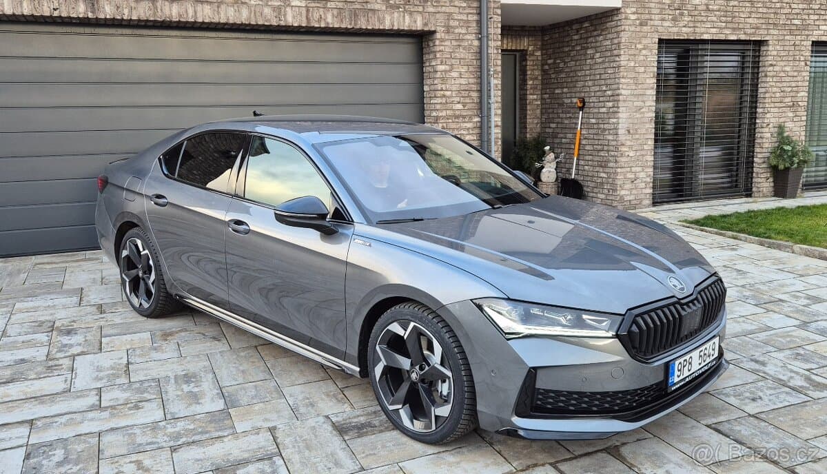 2025 Škoda SUPERB