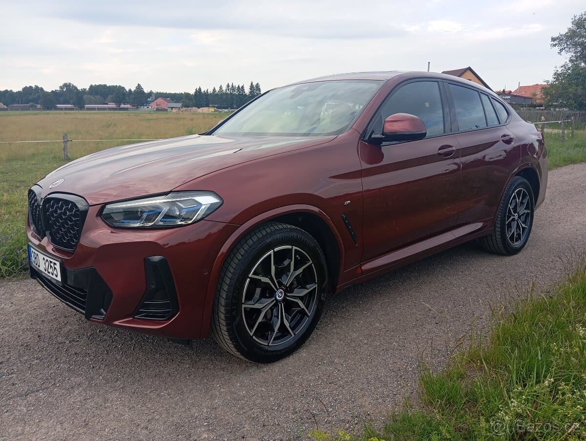 2023 BMW X4
