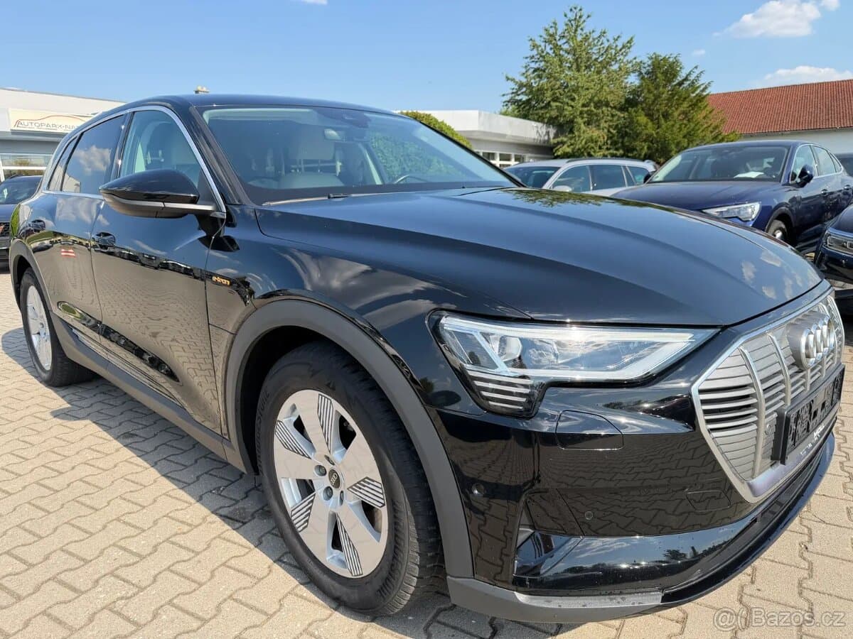2022 Audi E-TRON