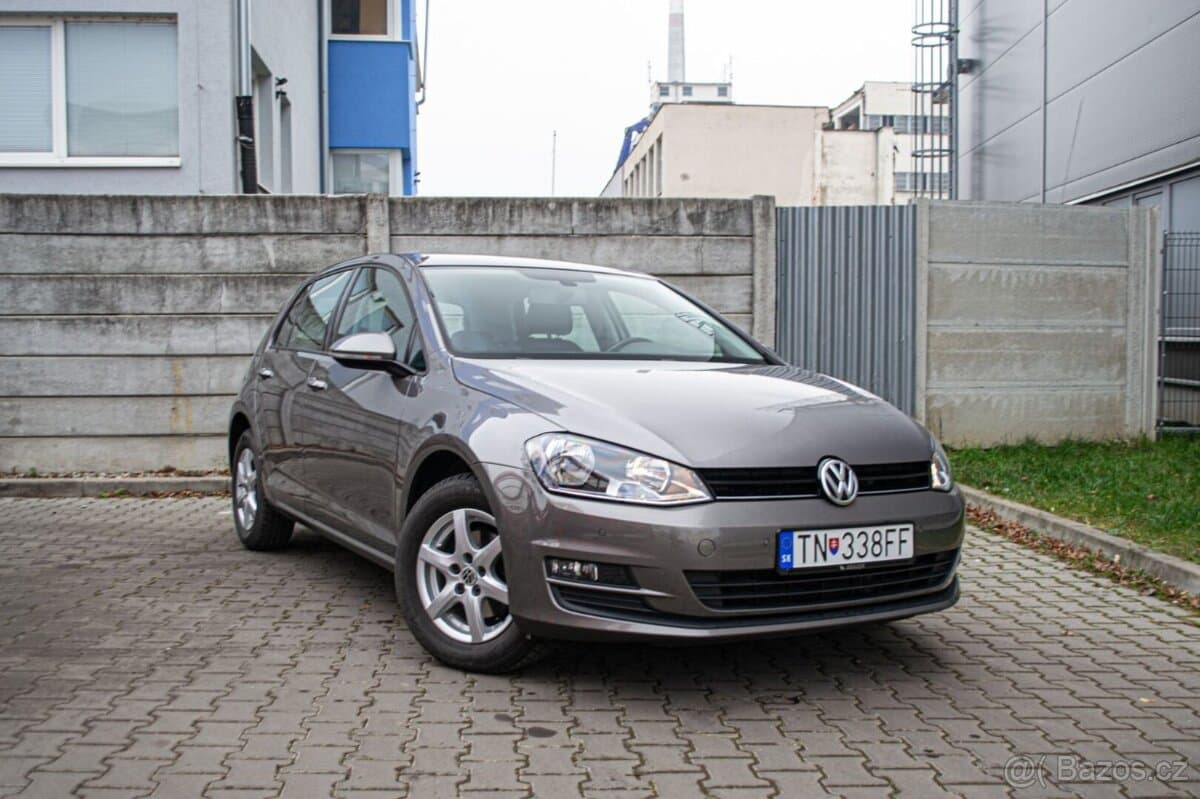 2016 Volkswagen GOLF