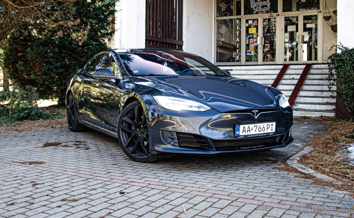 2017 Tesla MODEL S