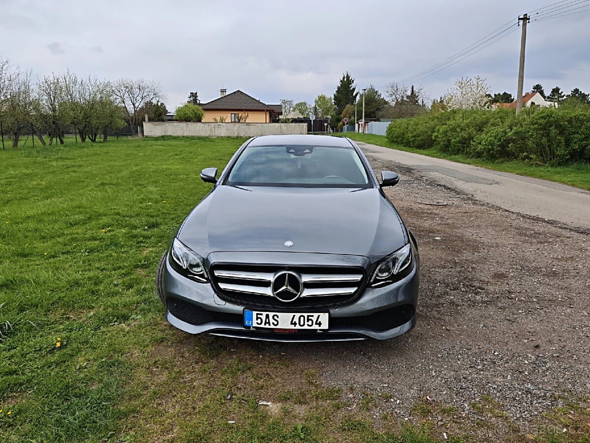 2016 Mercedes-Benz OSTATNÍ