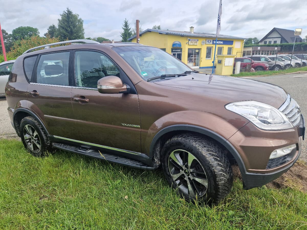 2016 SsangYong REXTON
