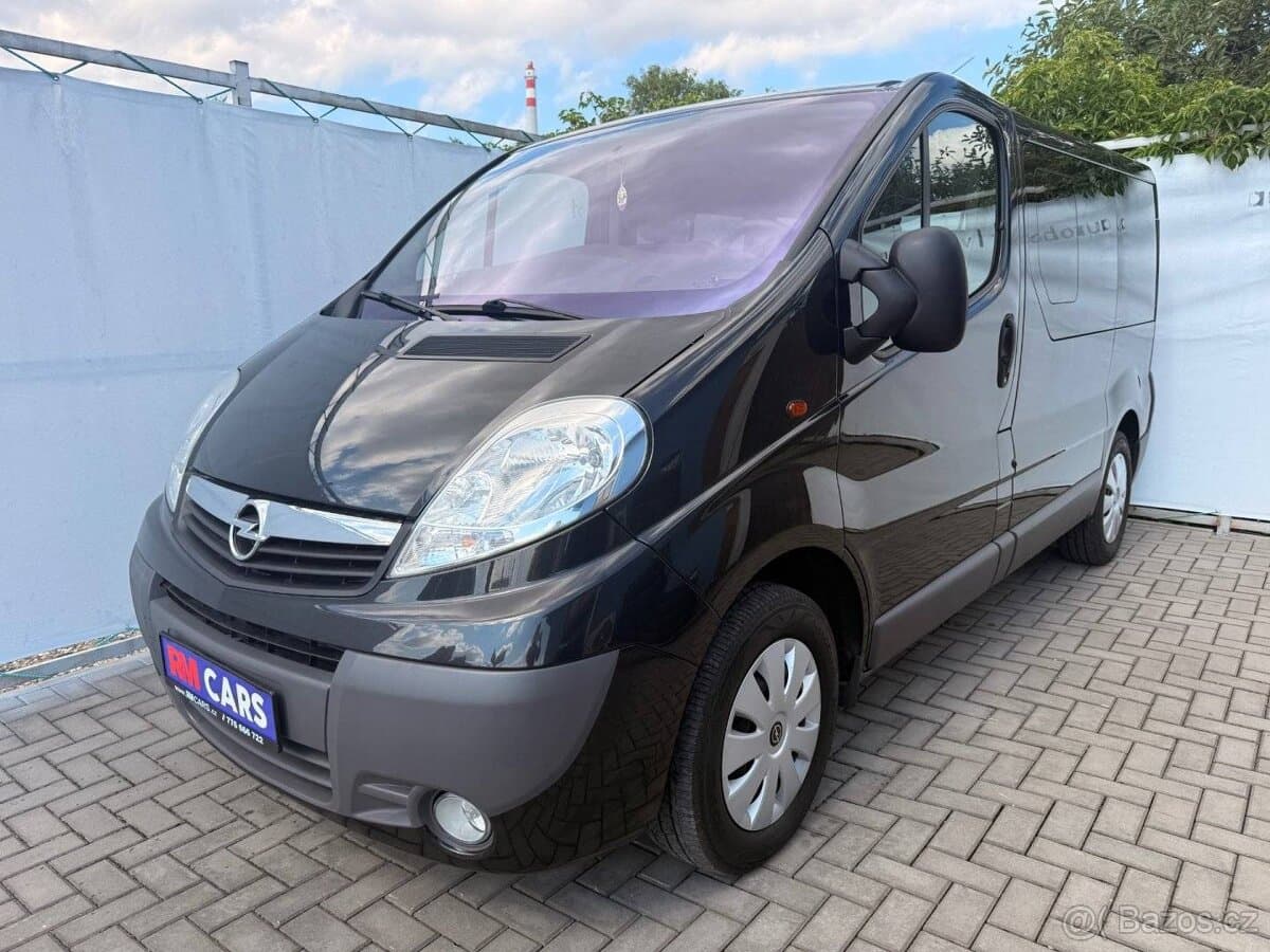 2011 Opel VIVARO