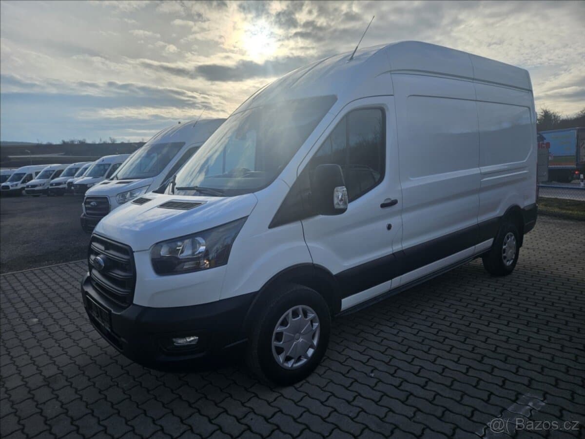 2022 Ford TRANSIT