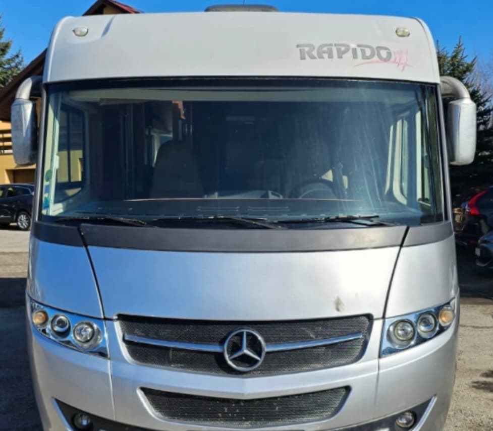 2011 Mercedes-Benz OSTATNÍ