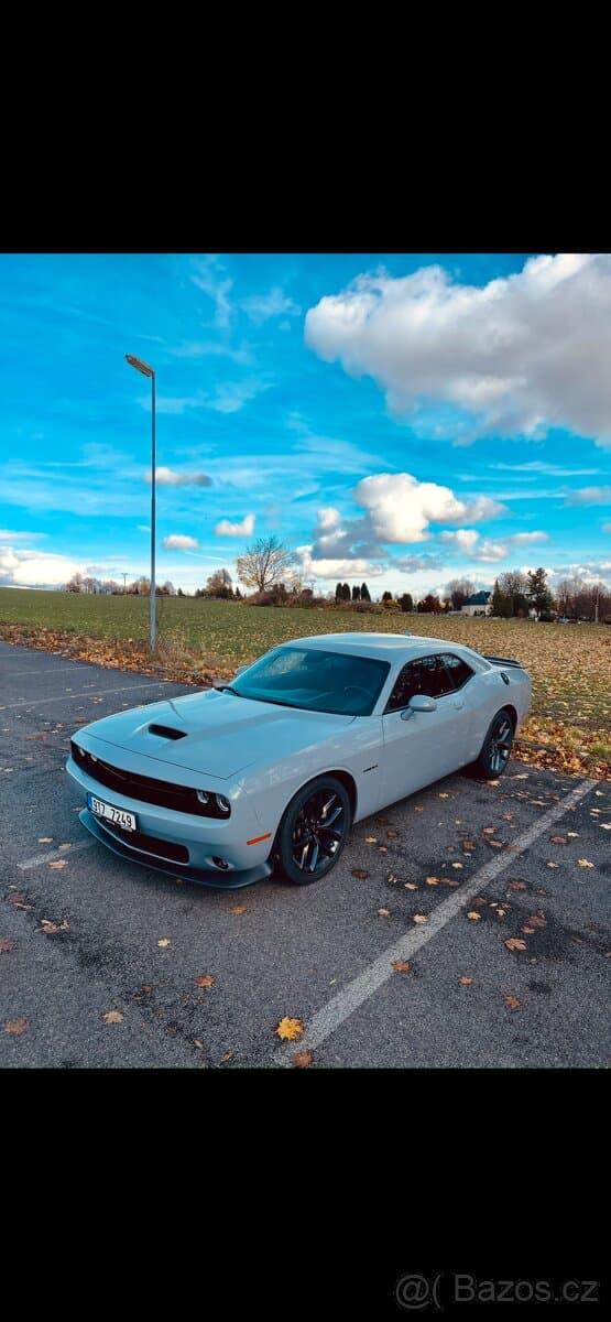 2022 Dodge CHALLENGER