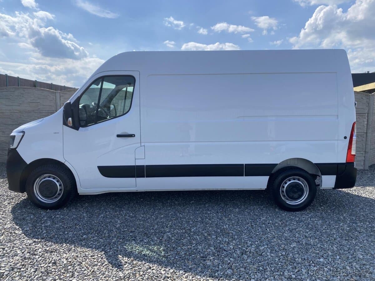 2021 Renault MASTER