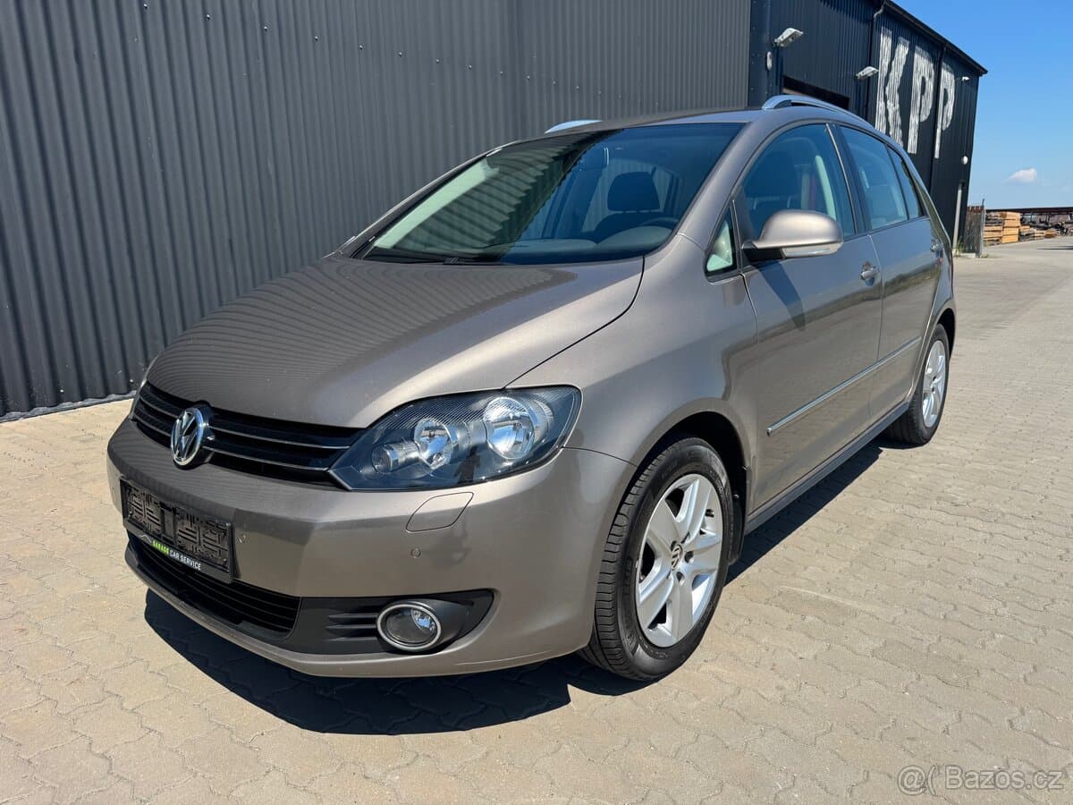 2010 Volkswagen GOLF
