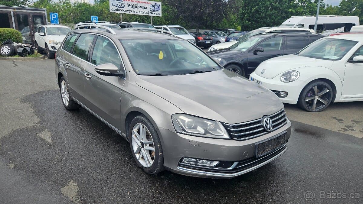 2013 Volkswagen PASSAT