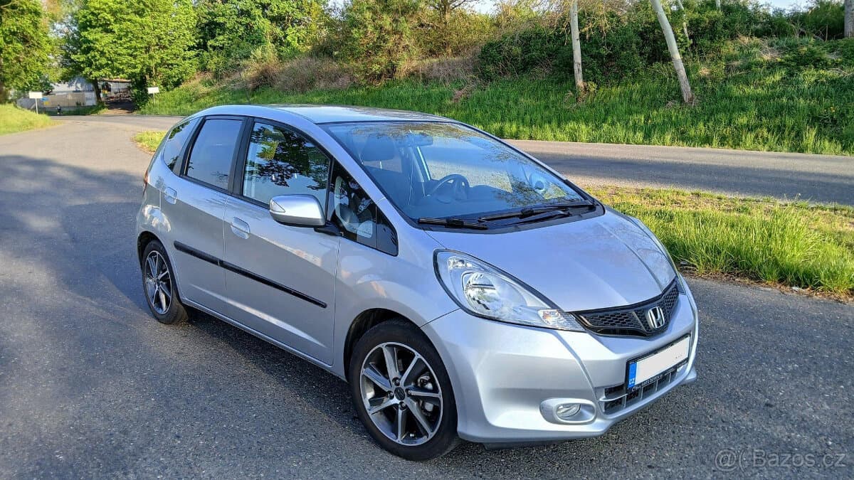 2015 Honda JAZZ