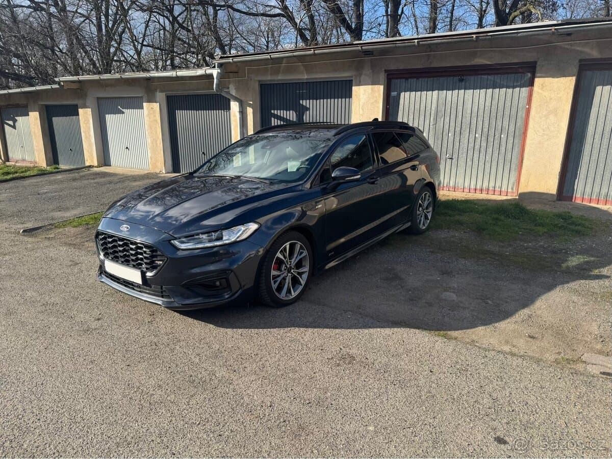 2021 Ford MONDEO