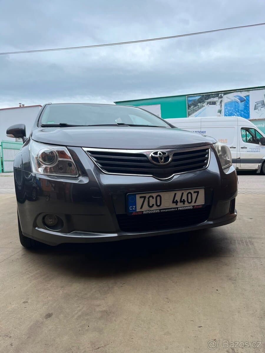 2009 Toyota AVENSIS