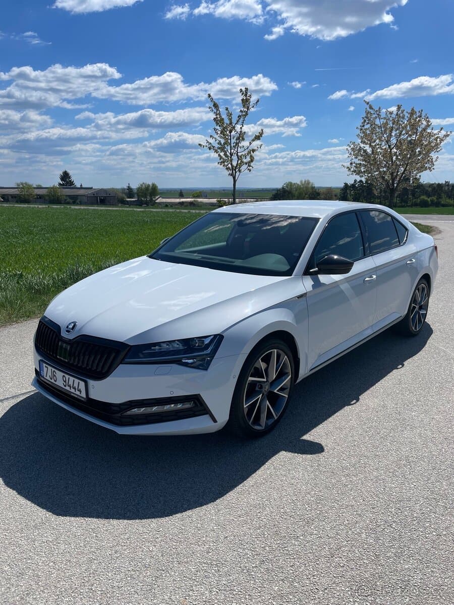2022 Škoda SUPERB