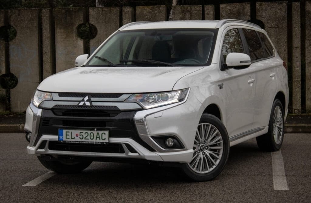2021 Mitsubishi OUTLANDER