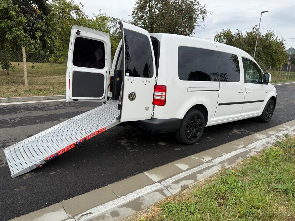 2012 Volkswagen CADDY