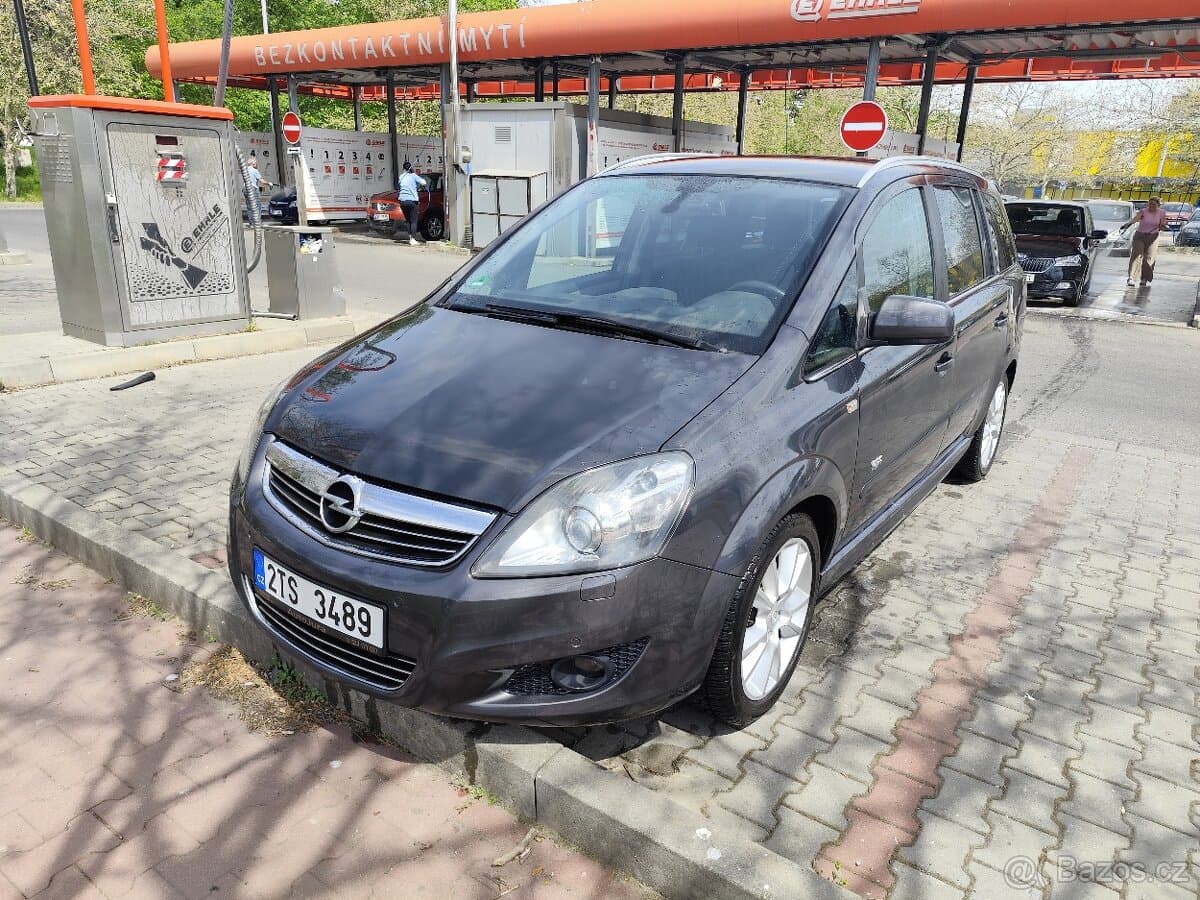 2011 Opel ZAFIRA