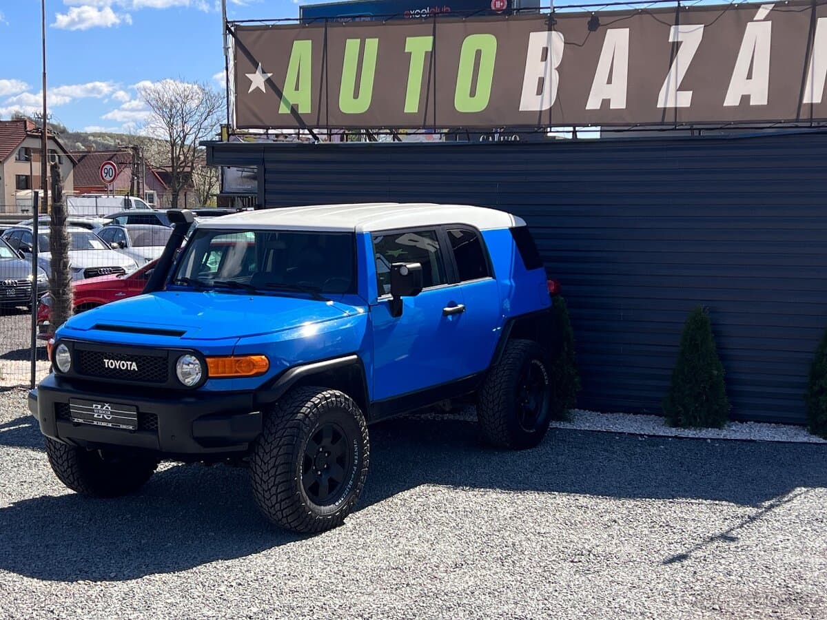 2008 Toyota FJ