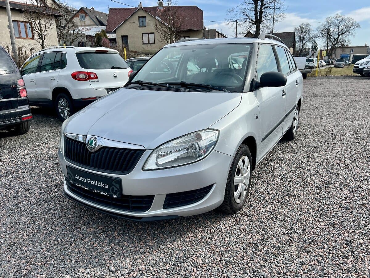2011 Škoda FABIA
