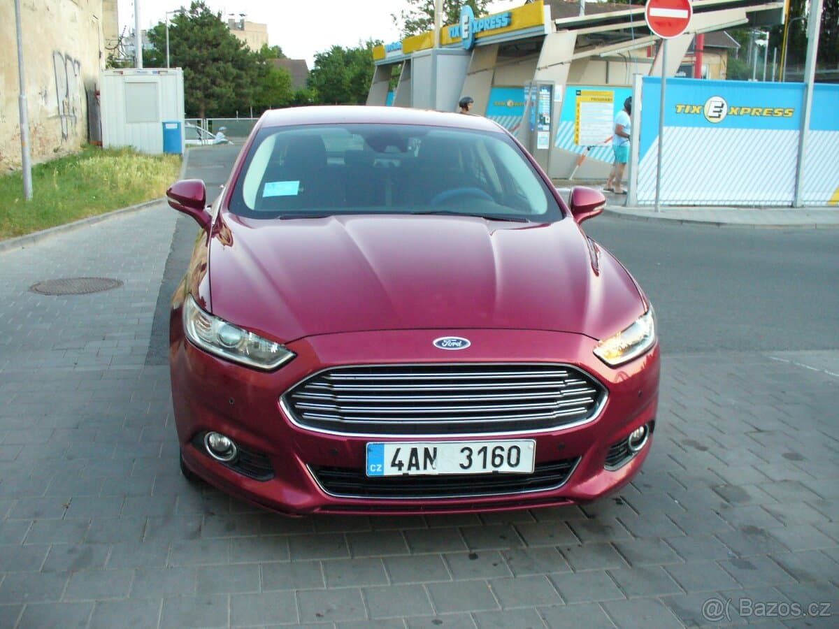 2015 Ford MONDEO