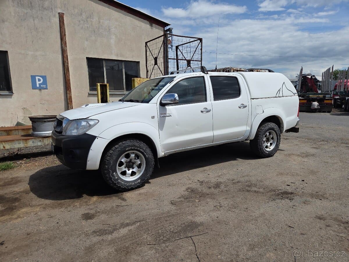 2011 Toyota HILUX