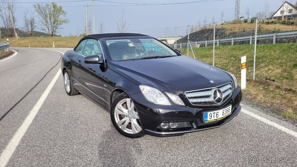2011 Mercedes-Benz OSTATNÍ