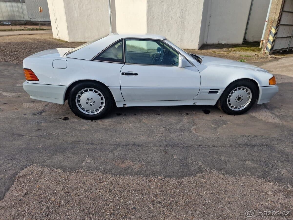 1990 Mercedes-Benz SL