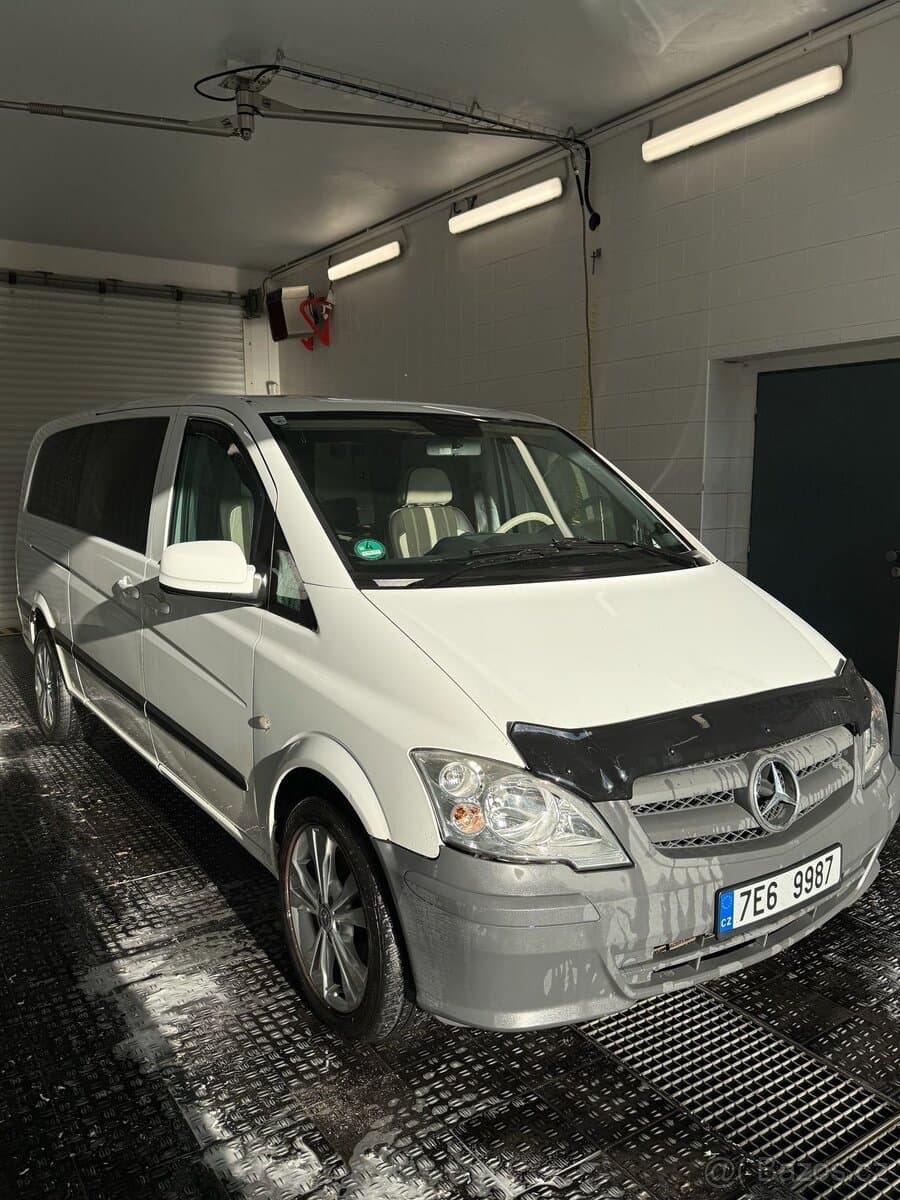 2012 Mercedes-Benz VITO
