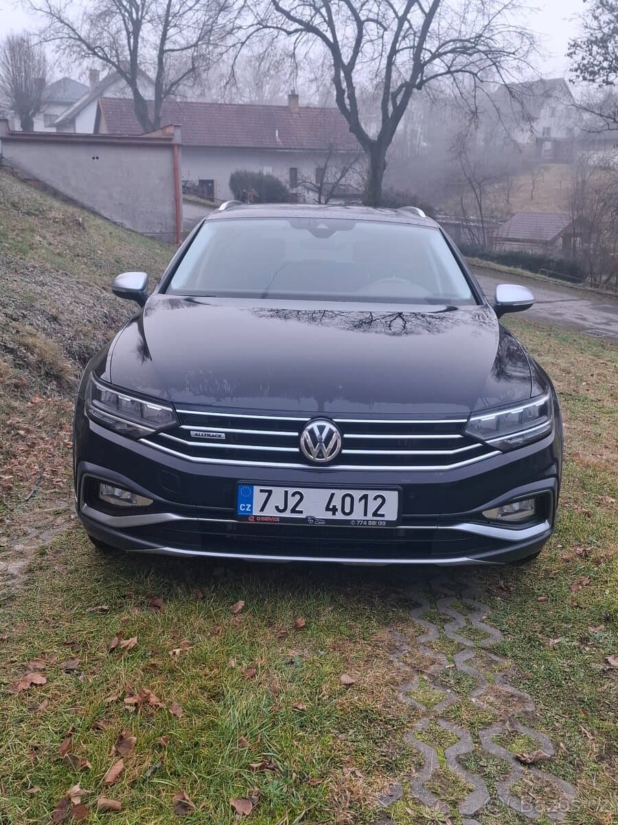 2019 Volkswagen PASSAT