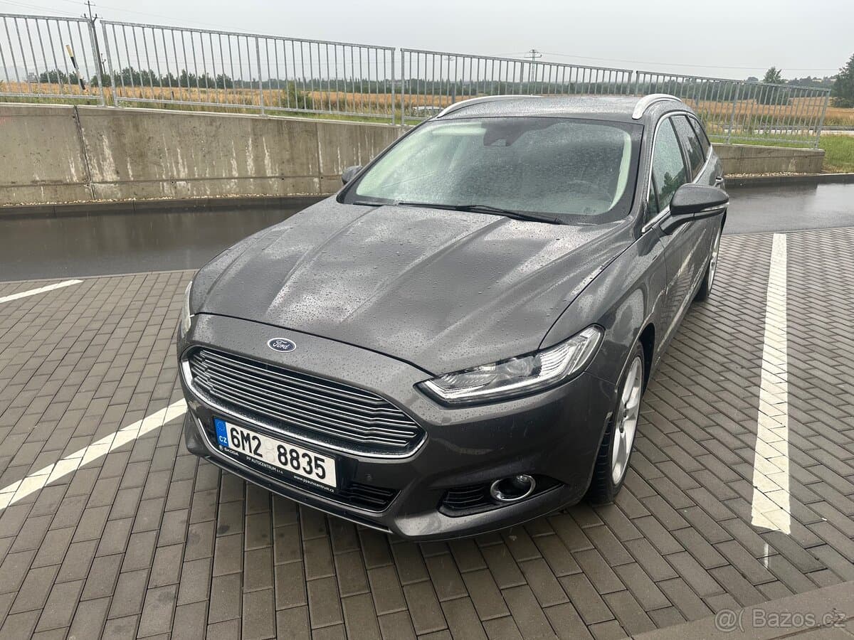 2017 Ford MONDEO