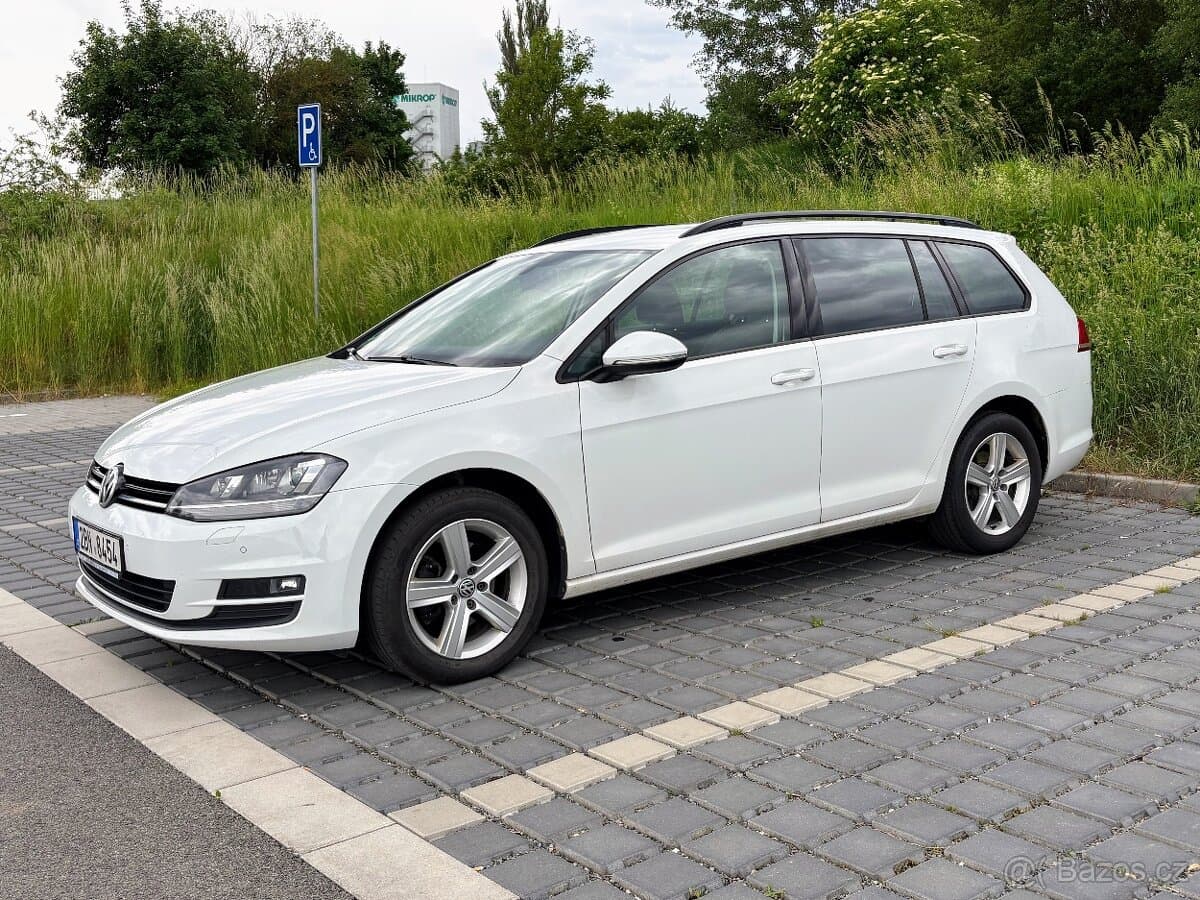 2015 Volkswagen GOLF