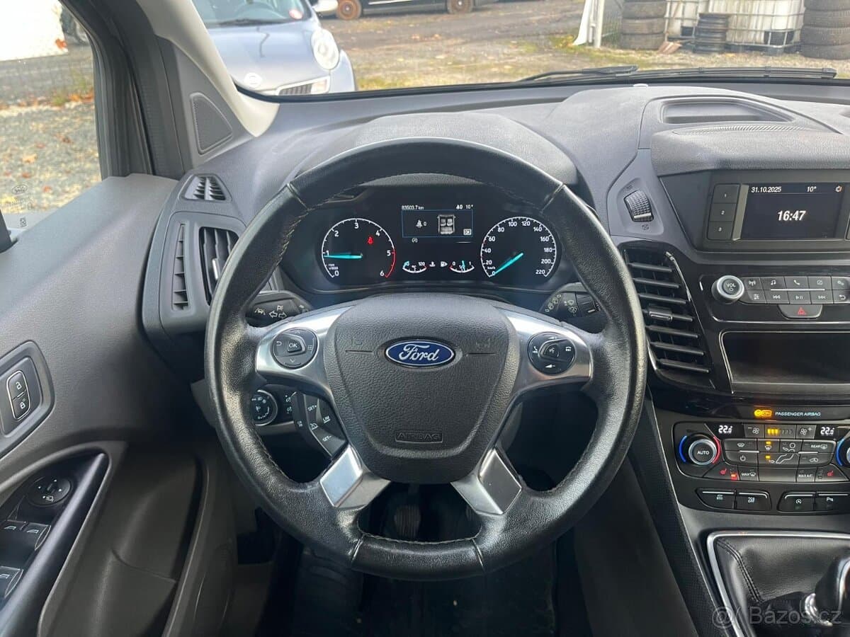 2020 Ford TOURNEO