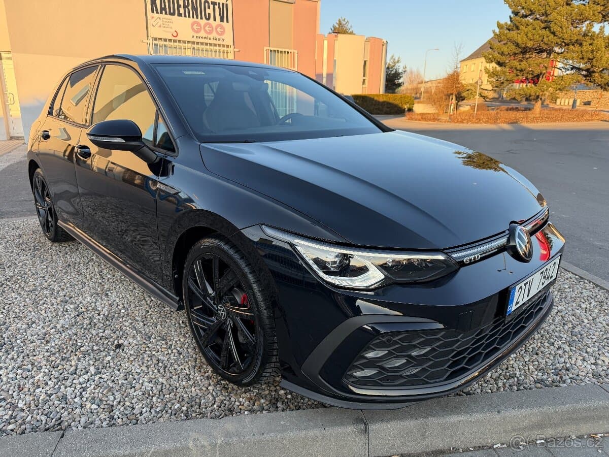 2023 Volkswagen GOLF